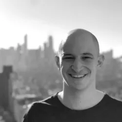 Nadav Hollander
