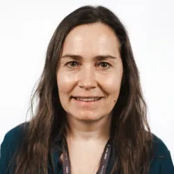Christine Idzelis Christine Idzelis