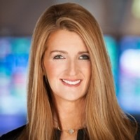 kelly loeffler