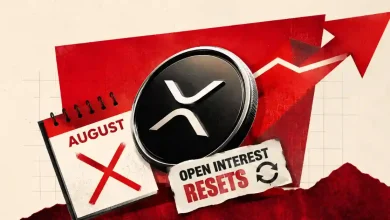 XRP coin next to an August calendar and red growth arrow.